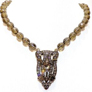 AMAZING Heidi Daus SIGNED SWAROVSKI CRYSTAL Chandelier Gold MOSS GREEN NECKLACE